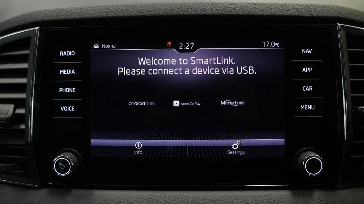 2019-skoda-karoq-15-tsi-se-l-dsg-big-25