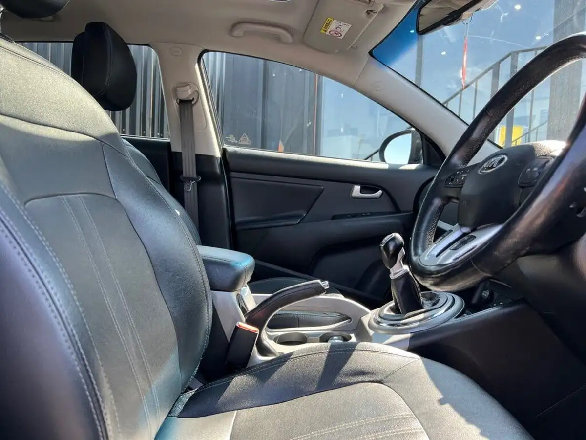 2015-kia-sportage-20crdi-kx-4-big-10