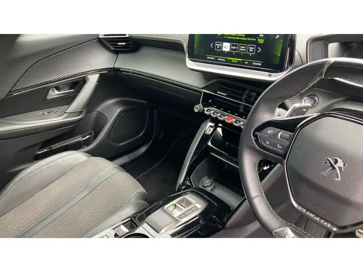 2023-peugeot-2008-suv-12-puretech-gt-130bhp-station-wagon-eat8-big-13