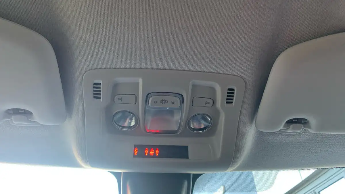 2021-citroen-c3-12-puretech-shine-83ps-big-38