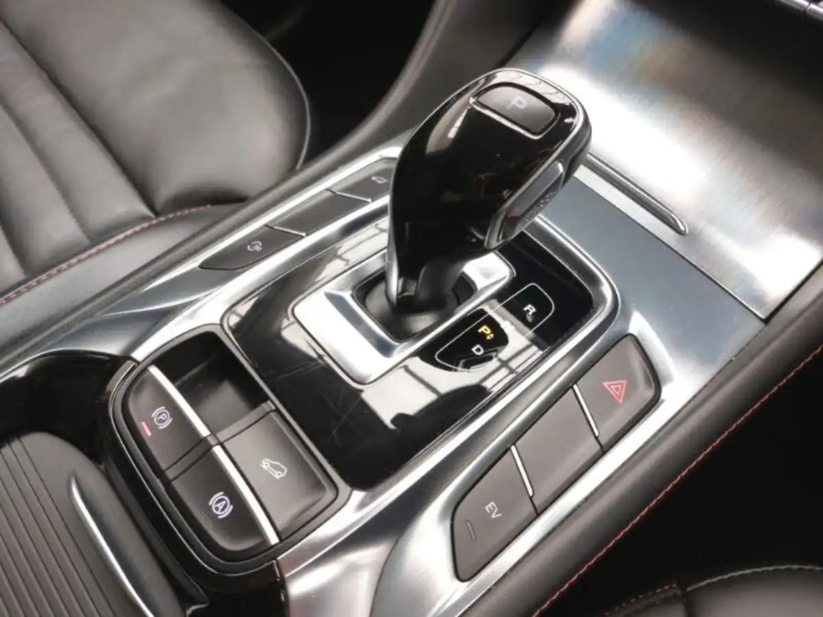 2023-mg-hs-15t-gdi-trophy-258ps-plug-in-hybrid-auto-big-17