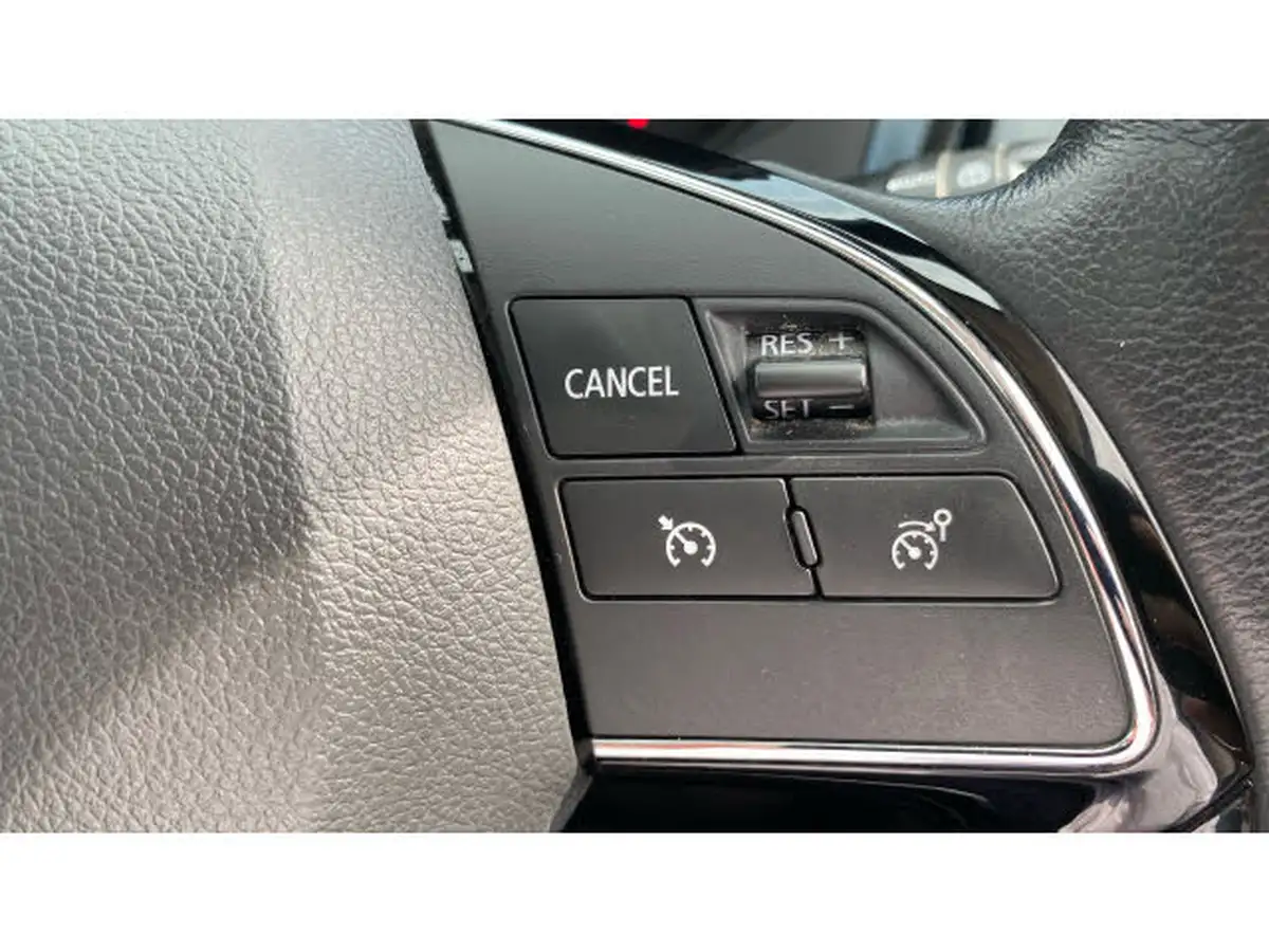 2018-mitsubishi-outlander-22di-d-4-leather-big-21
