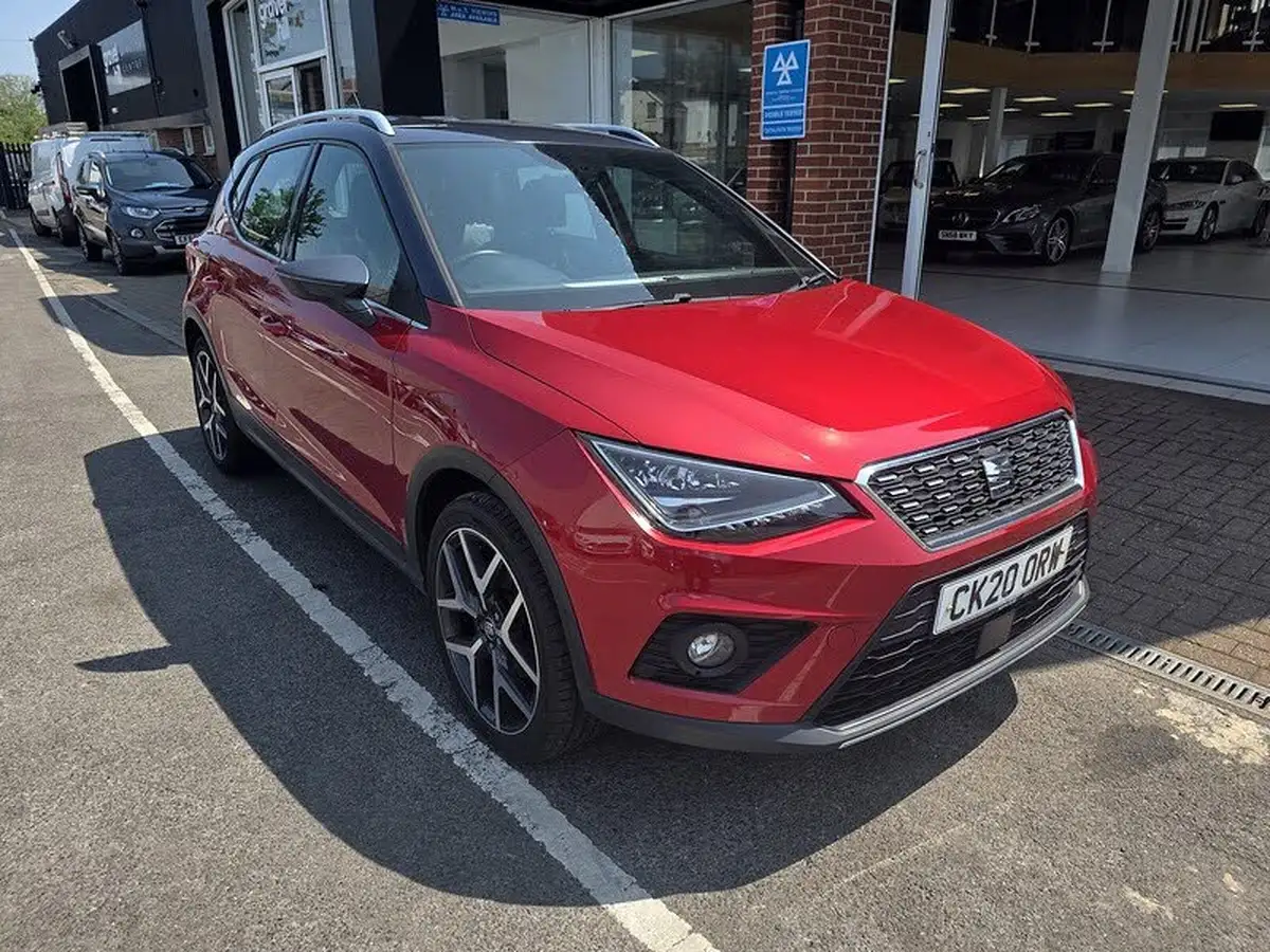 2020-seat-arona-10-tsi-xcellence-lux-115ps-dsg-big-0