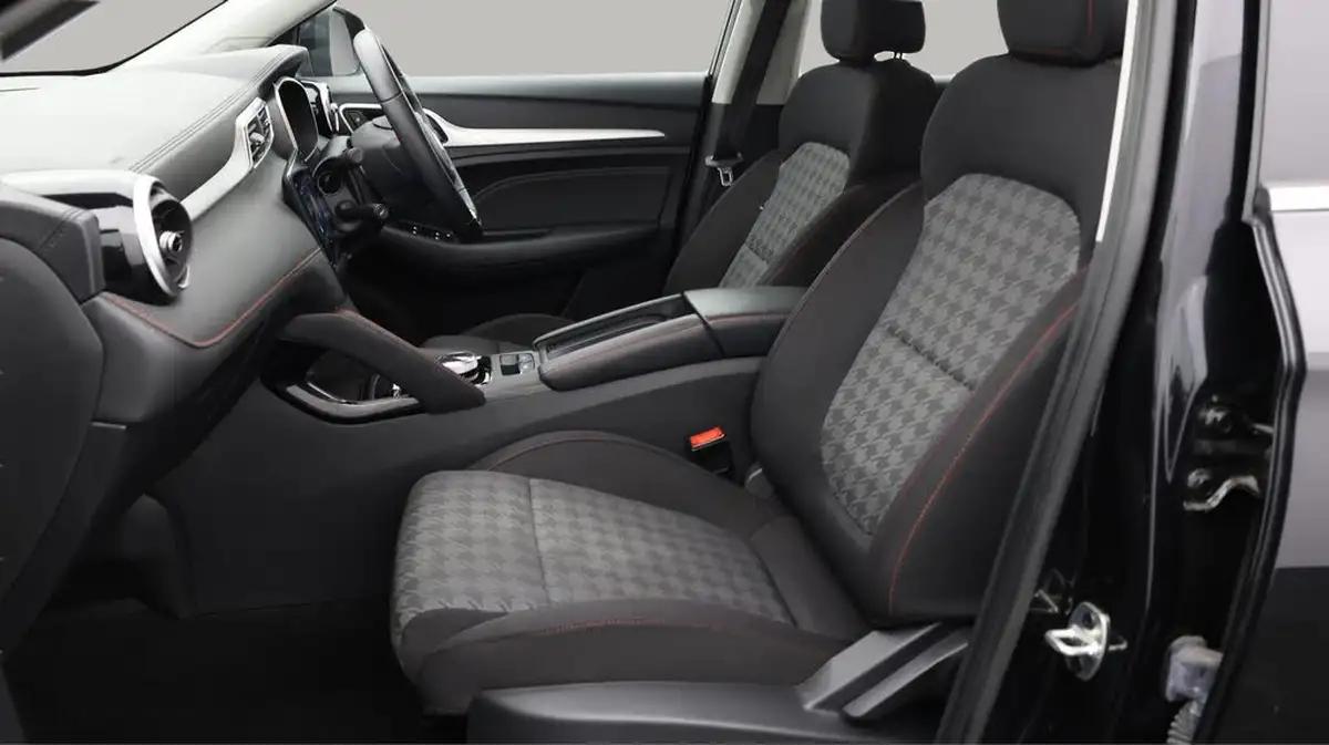 2024-mg-zs-suv-e-se-ev-176ps-big-14