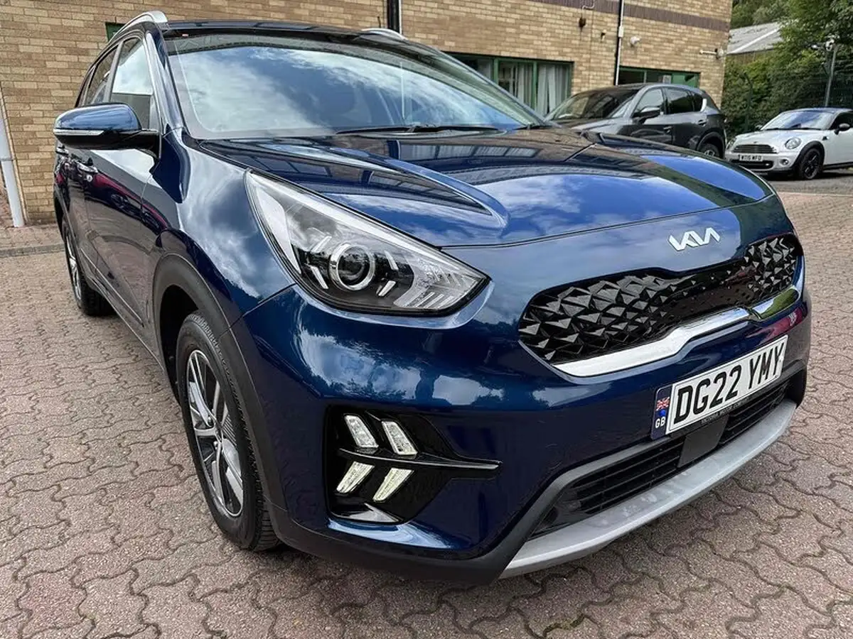 2022-kia-niro-16-gdi-2-139bhp-156kwh-big-9