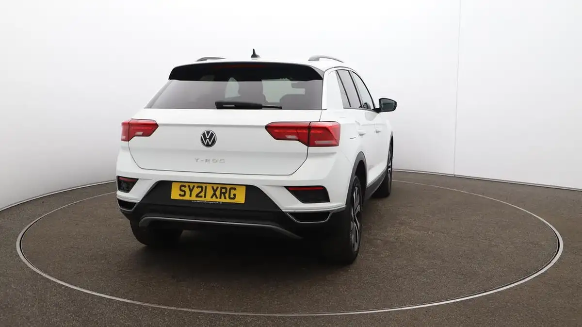 2021-volkswagen-t-roc-15-tsi-active-hatchback-5d-big-56