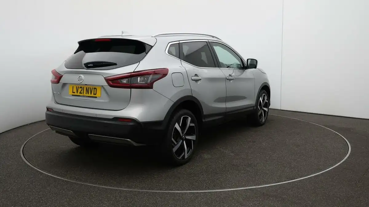 2021-nissan-qashqai-13-dig-t-n-motion-140ps-big-52
