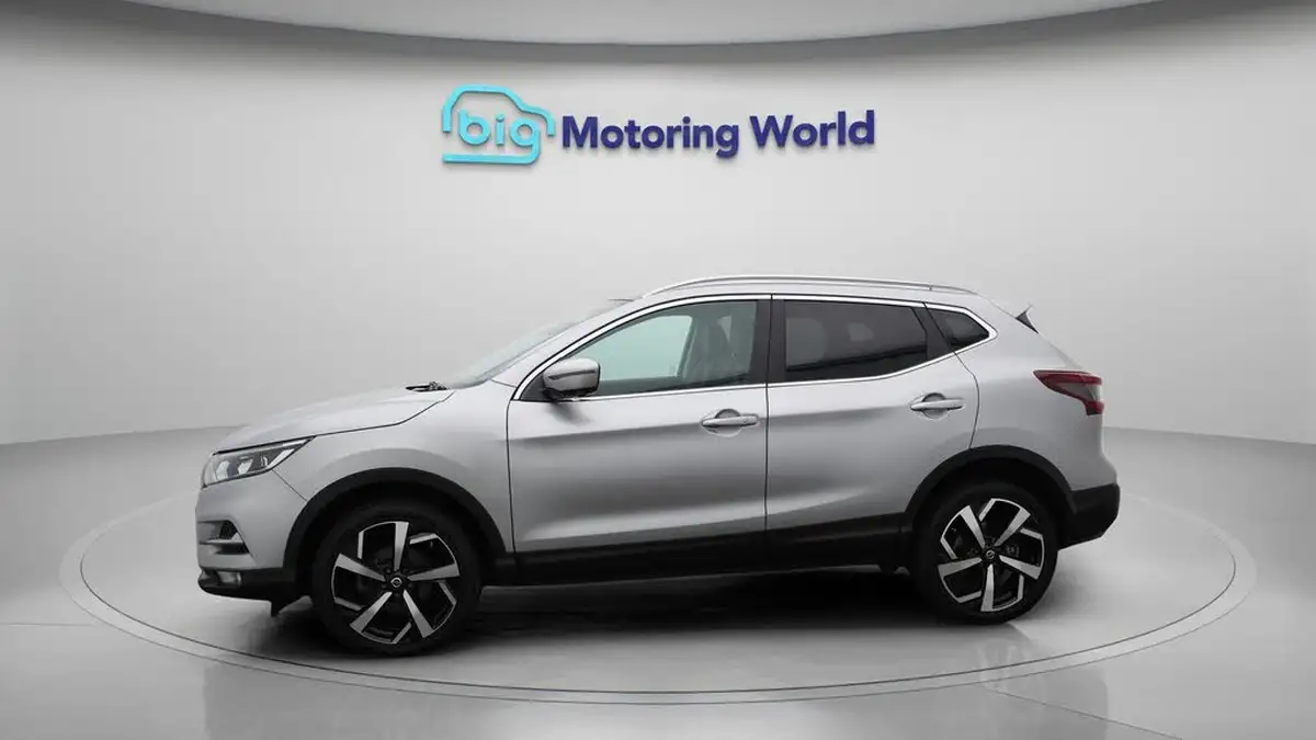 2021-nissan-qashqai-13-dig-t-n-motion-140ps-big-4
