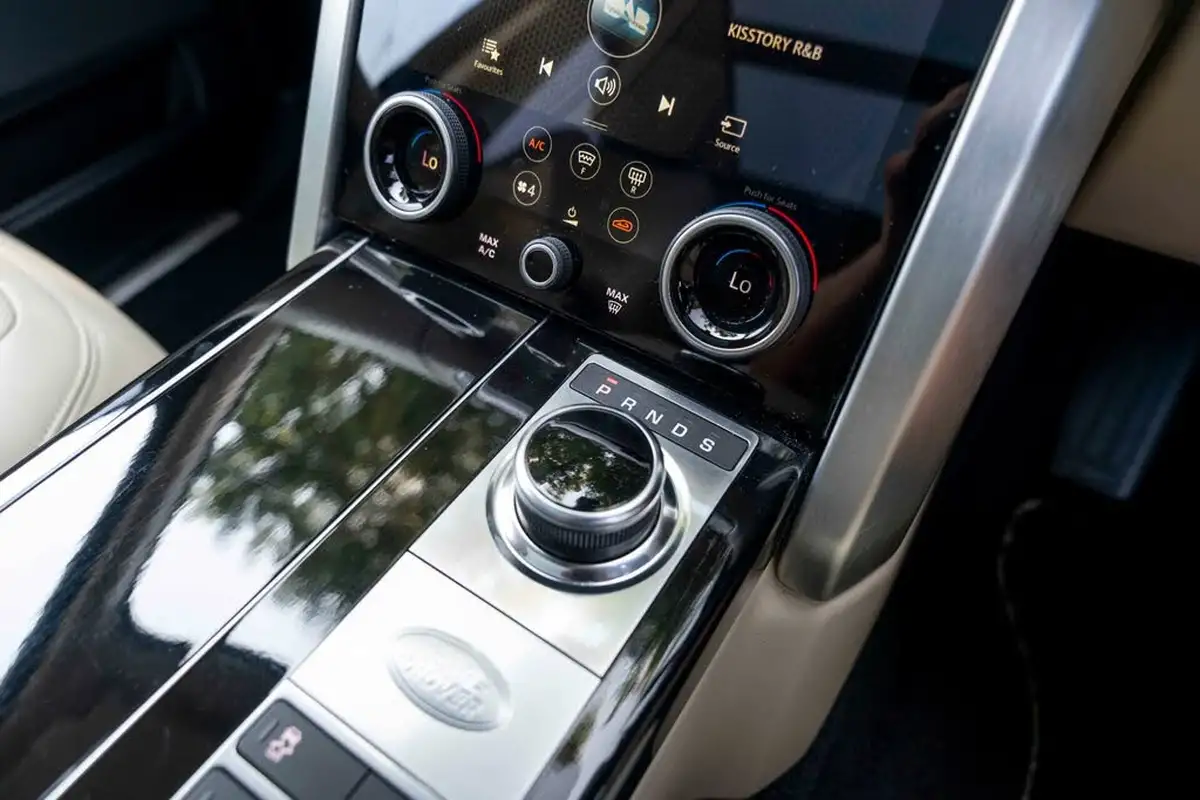 2020-land-rover-range-rover-30-sdv6-westminster-big-21