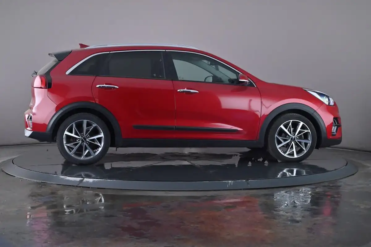 2022-kia-niro-16-gdi-3-156kwh-big-31