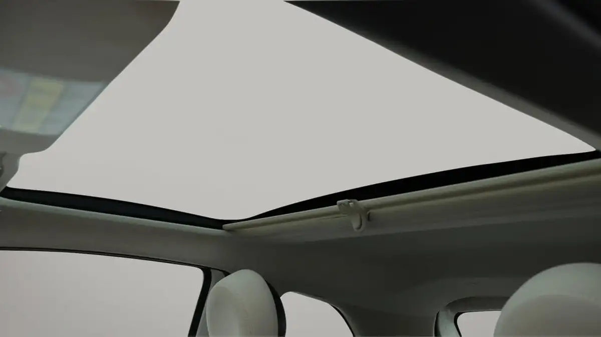 2020-fiat-500-12-lounge-dualogic-big-23