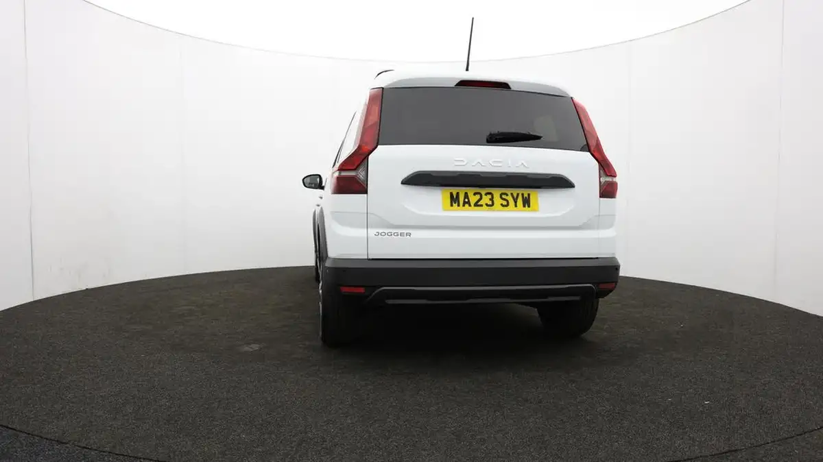 2023-dacia-jogger-10-tce-expression-big-33