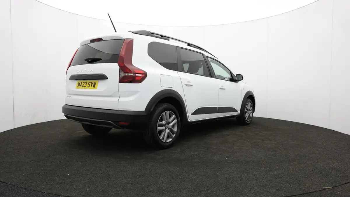 2023-dacia-jogger-10-tce-expression-big-77