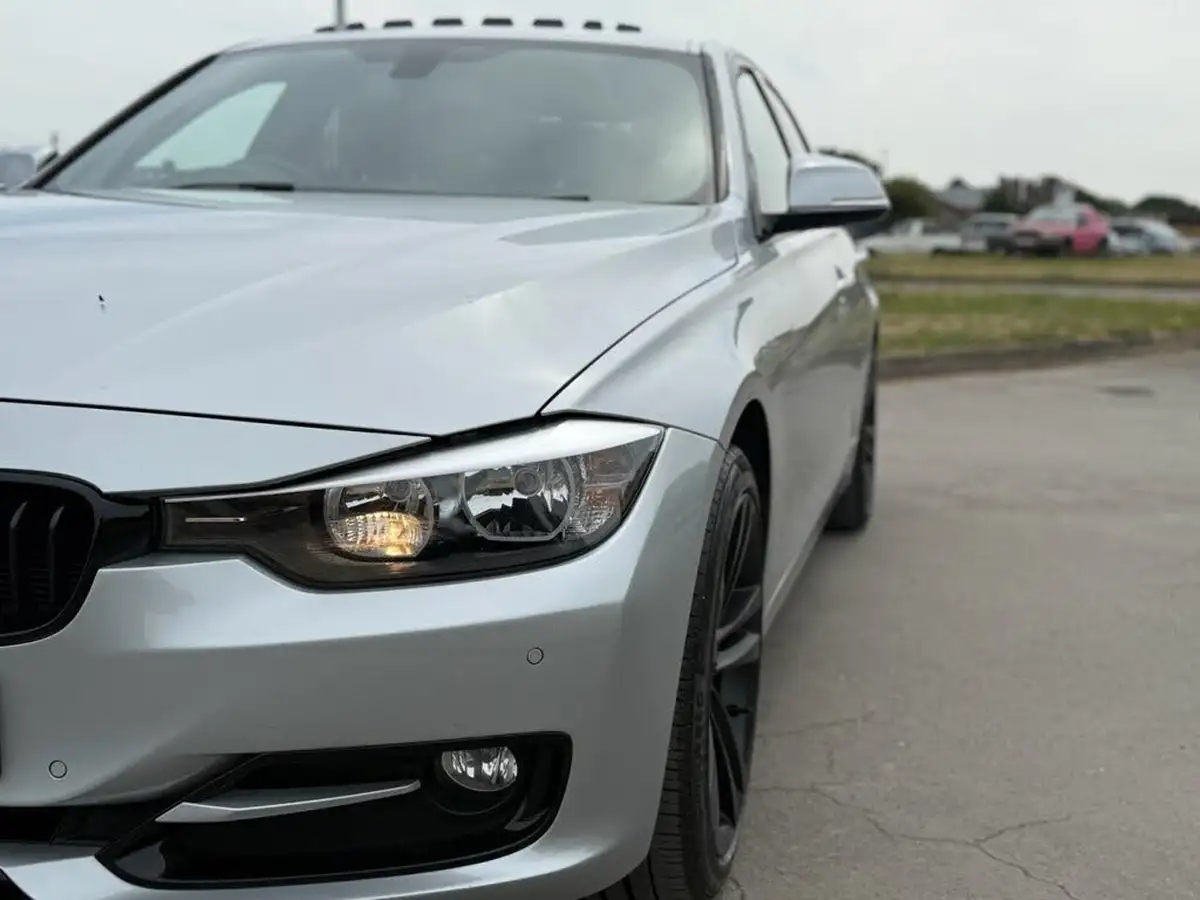 2013-bmw-3-series-16-316i-sport-ss-saloon-4d-big-23