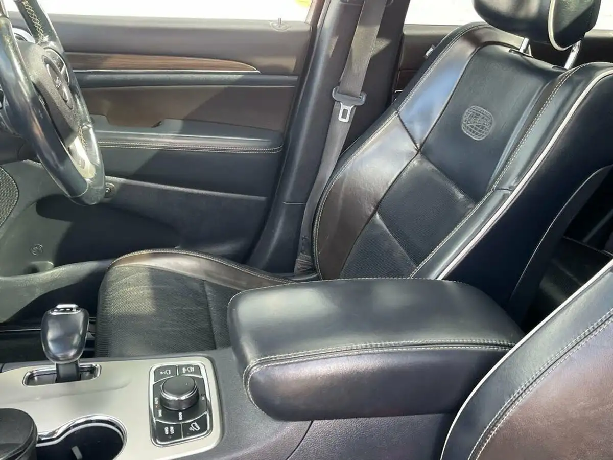 2014-jeep-grand-cherokee-30crd-overland-big-22
