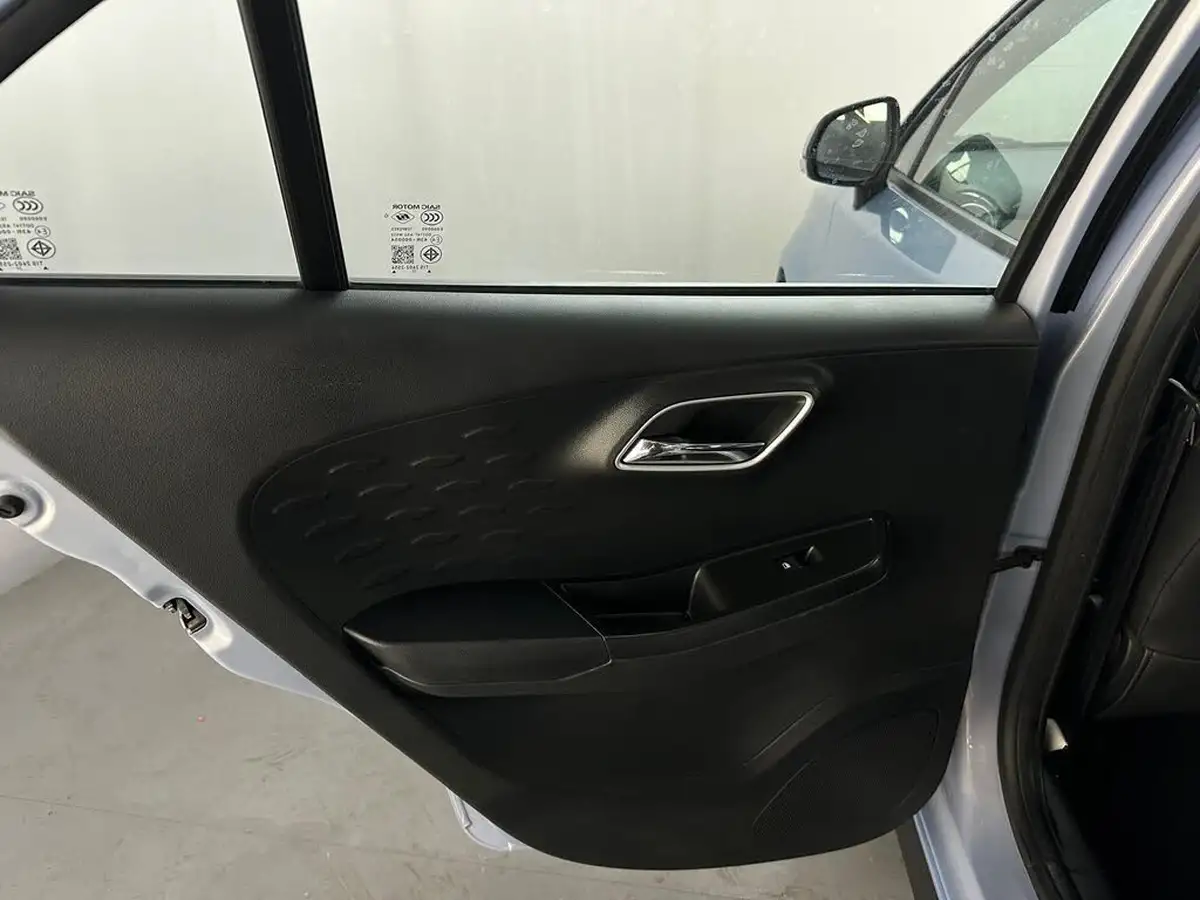 2023-mg-mg3-15-vti-tech-exclusive-nav-big-27