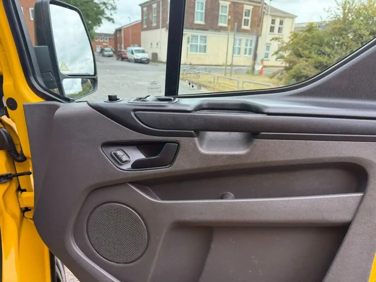 2020-ford-transit-custom-20tdci-340-l1h1-leader-130pseu6dt-big-19