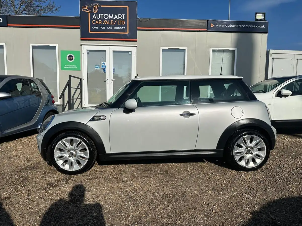 2009-mini-cooper-16-cooper-camden-auto-big-17