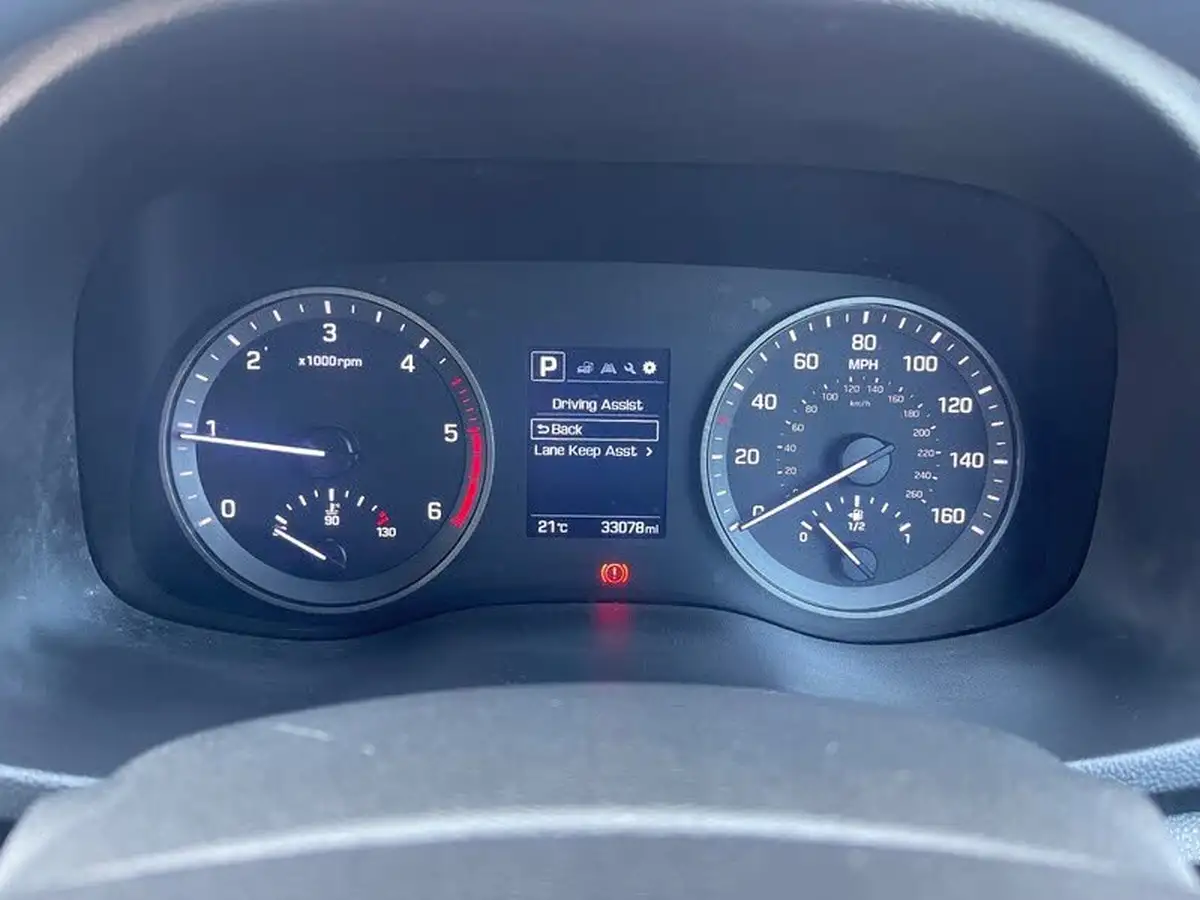 2017-hyundai-tucson-17crdi-blue-drive-se-141ps-dct-big-27