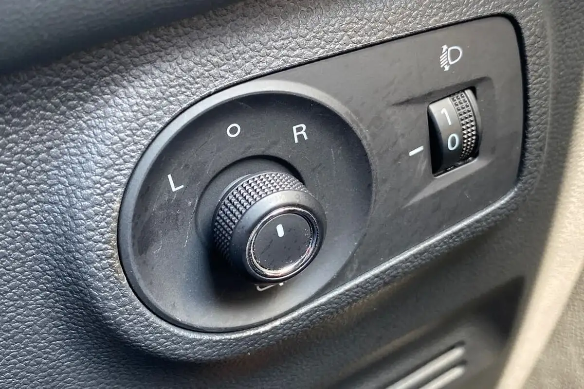 2024-mg-zs-suv-10t-gdi-exclusive-auto-big-22