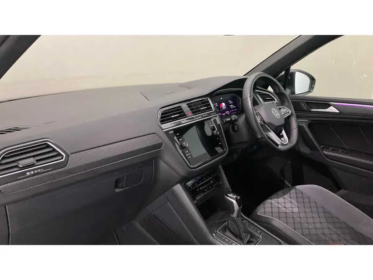 2023-volkswagen-tiguan-15-tsi-r-line-edition-big-1