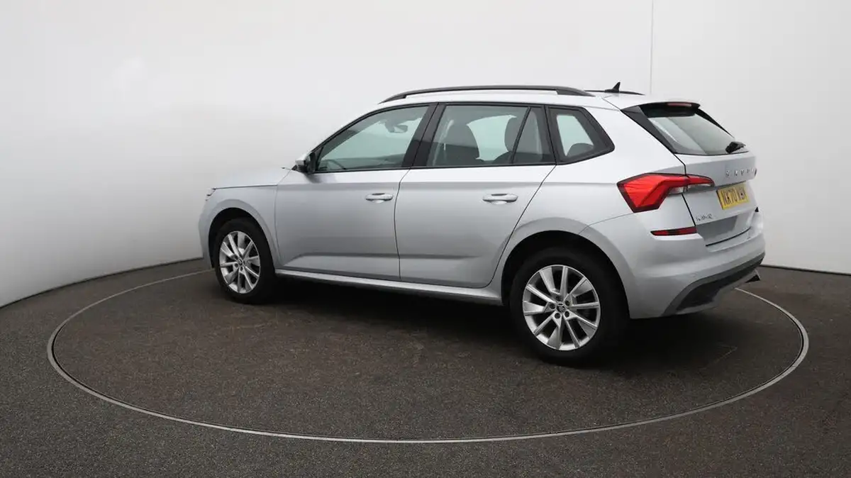 2020-skoda-kamiq-10-tsi-se-95ps-big-33