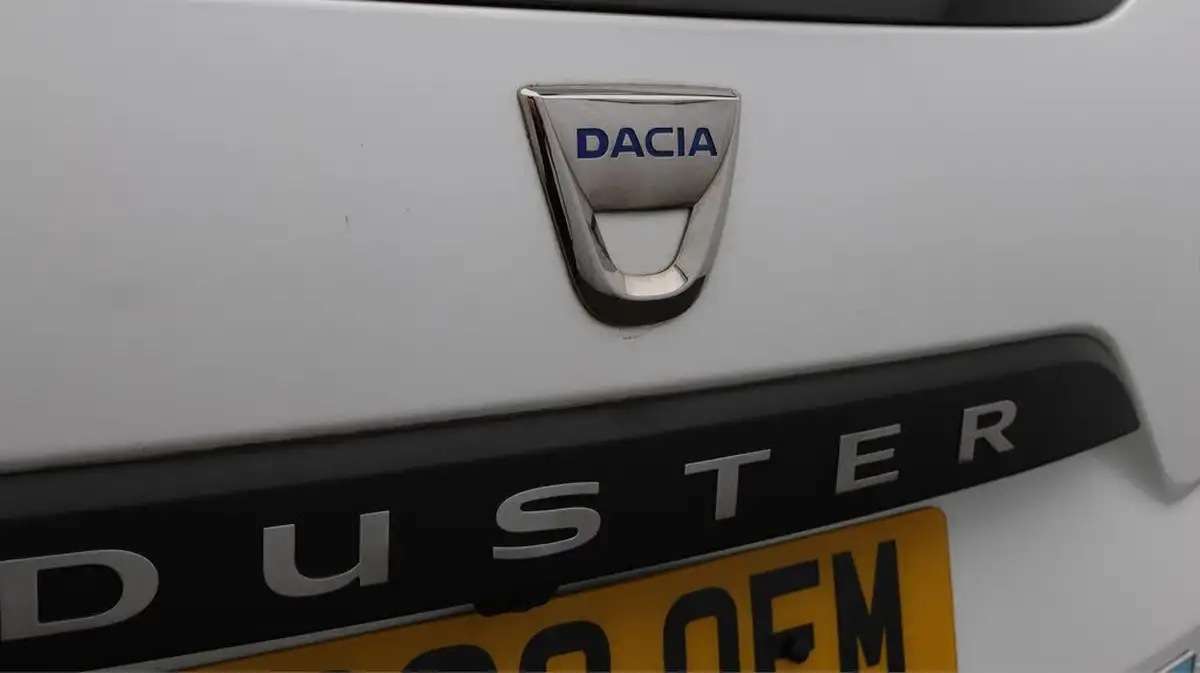 2022-dacia-duster-10-tce-prestige-big-21