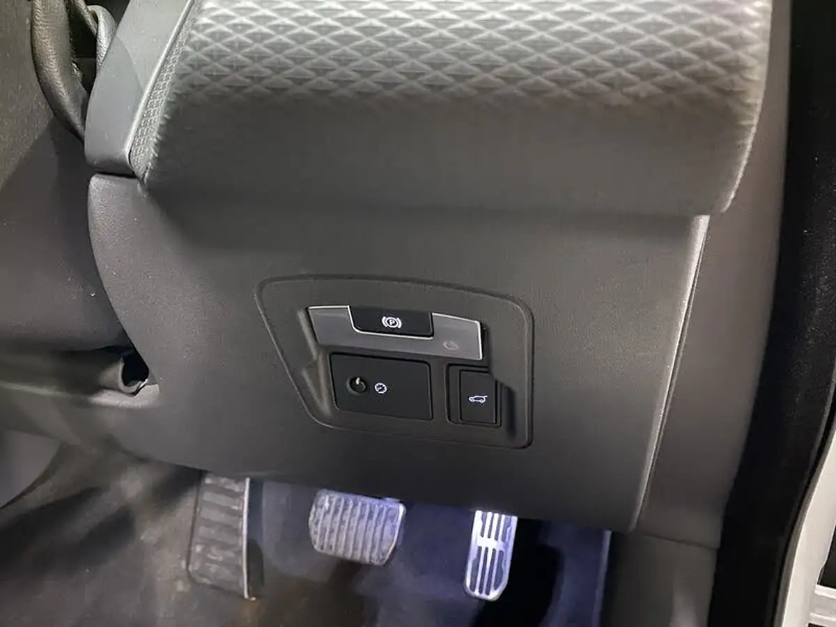 2018-land-rover-range-rover-velar-30-d300-r-dynamic-se-ss-big-41