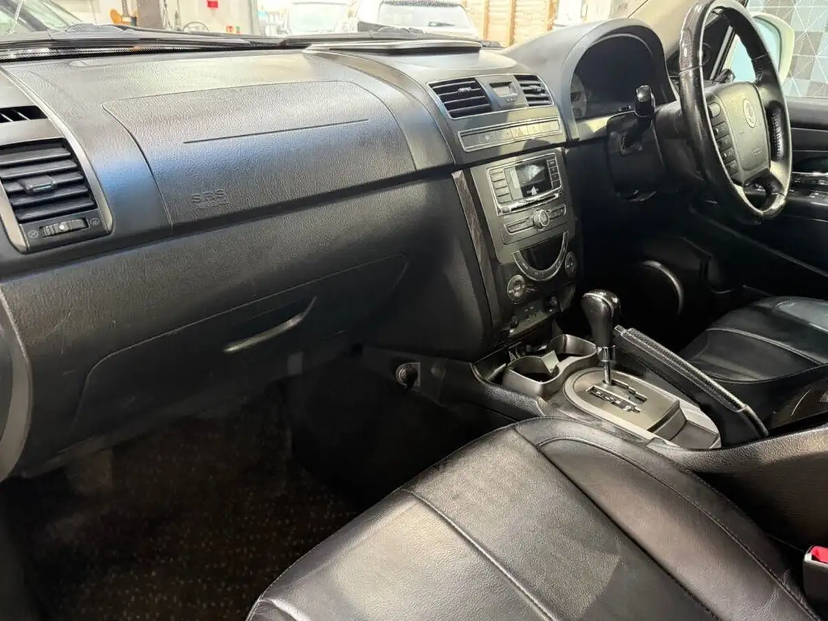 2014-kgm-ssangyong-rexton-w-20td-ex-t-tronic-big-48