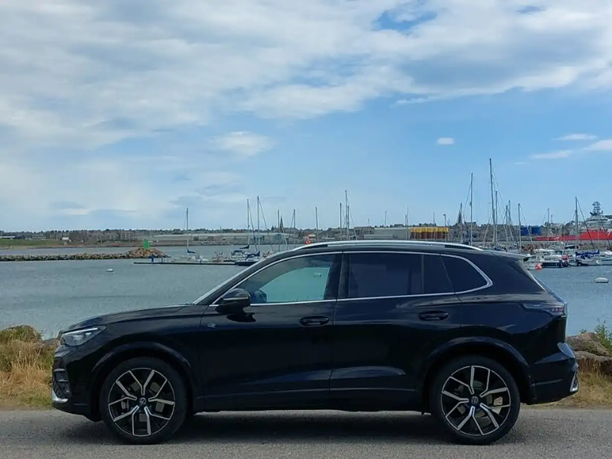 2024-volkswagen-tiguan-20tdi-r-line-150ps-big-3