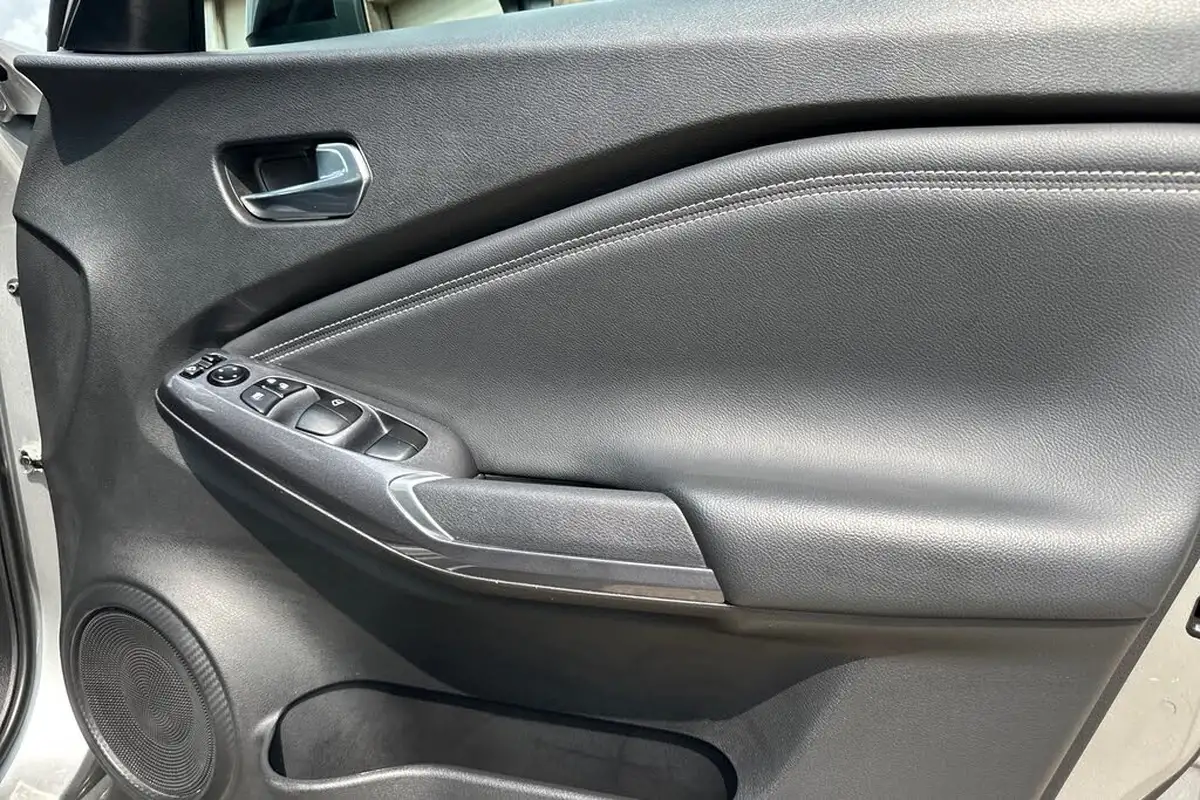 2023-nissan-juke-10-dig-t-n-connecta-dct-big-26