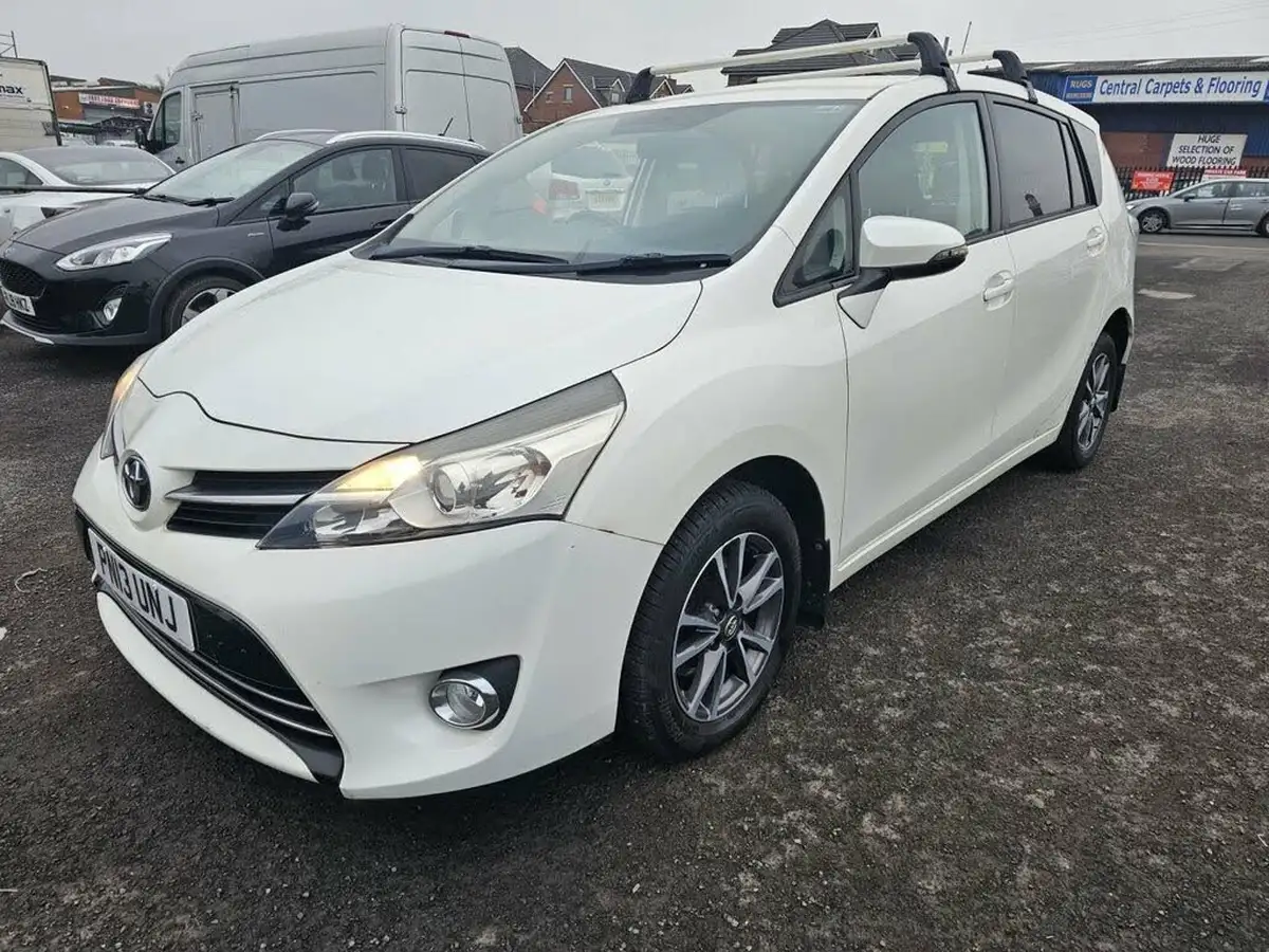 2013-toyota-verso-16-icon-big-12