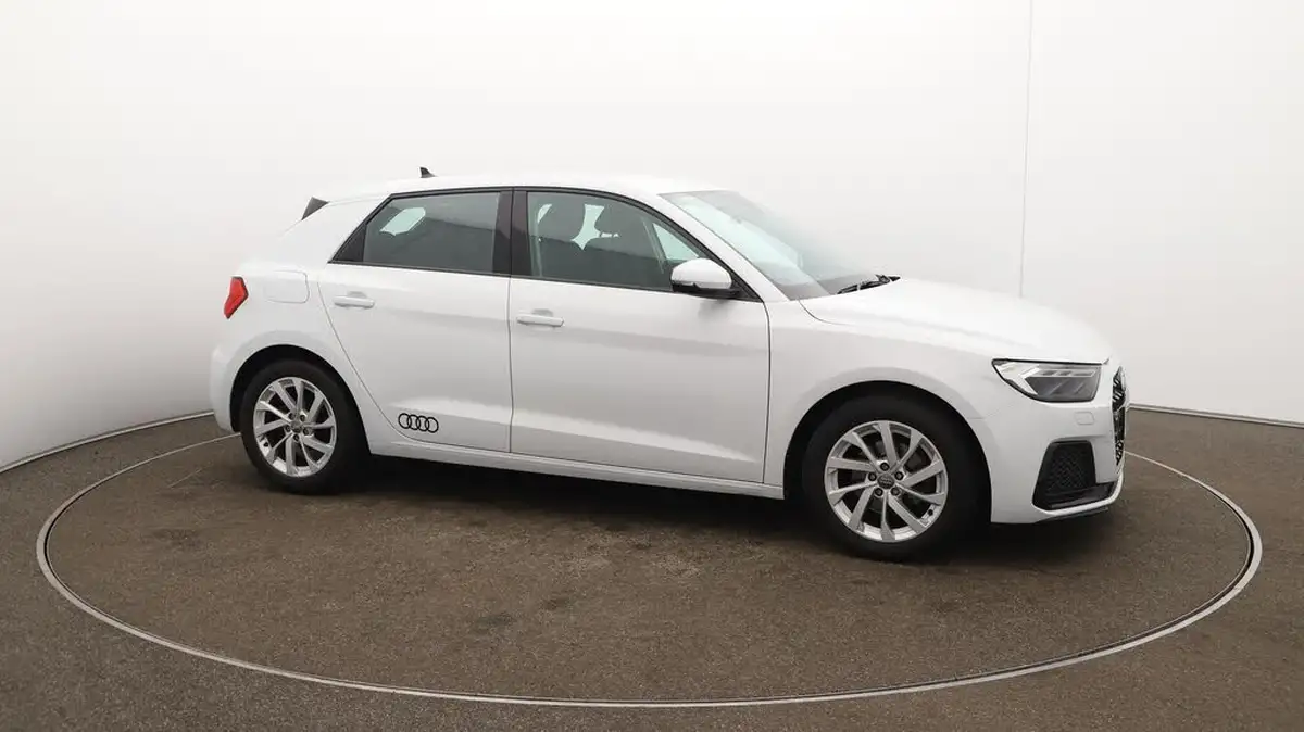 2019-audi-a1-10-30-tfsi-sport-s-tronic-big-45