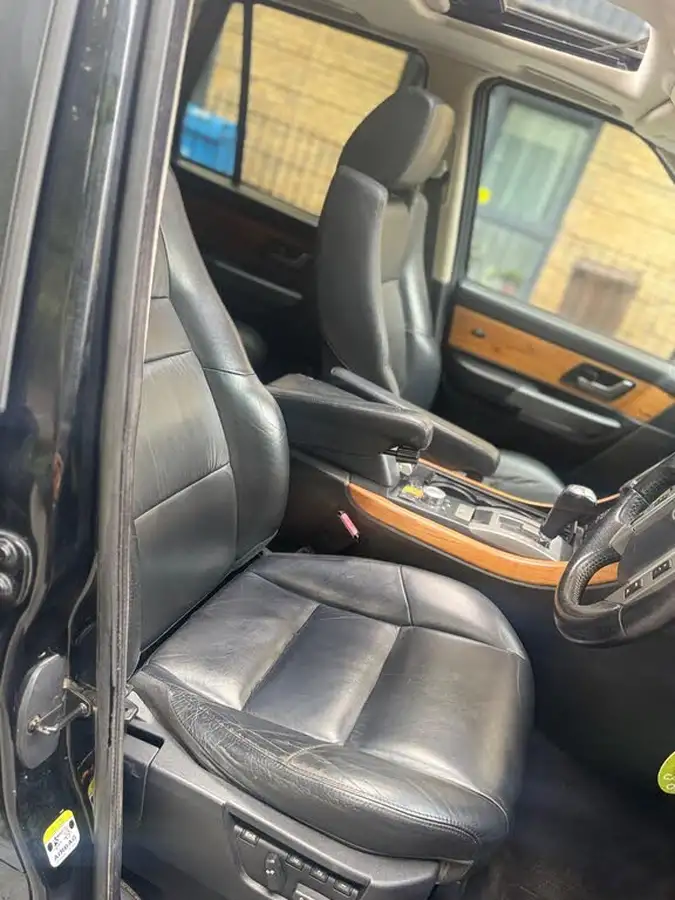 2008-land-rover-range-rover-sport-42-hse-big-9
