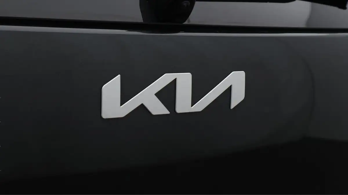 2022-kia-niro-16-gdi-3-156kwh-big-21
