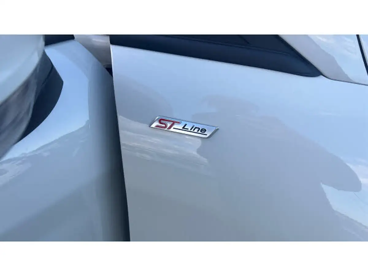 2018-hyundai-kona-16-t-gdi-premium-gt-1-tone-roof-big-35
