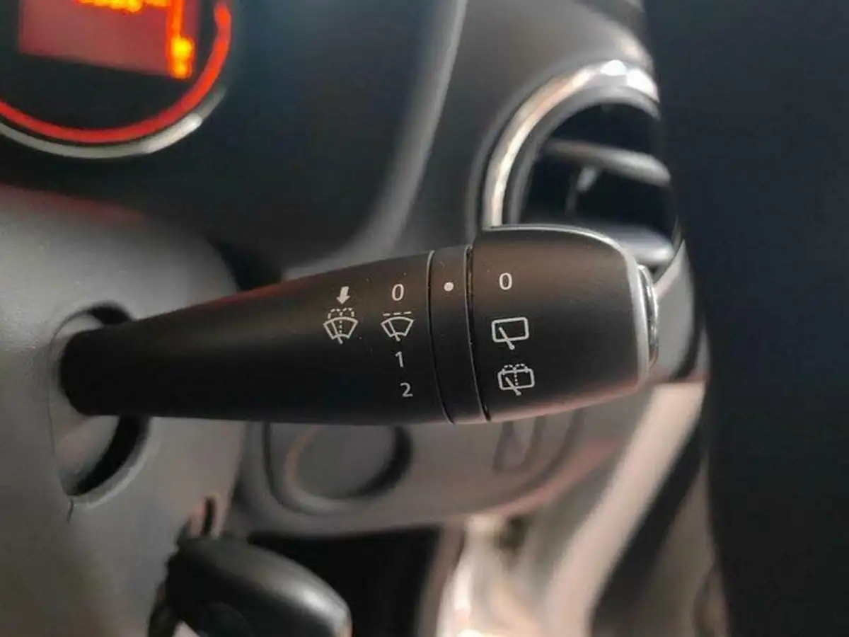2016-dacia-sandero-12-ambiance-big-26