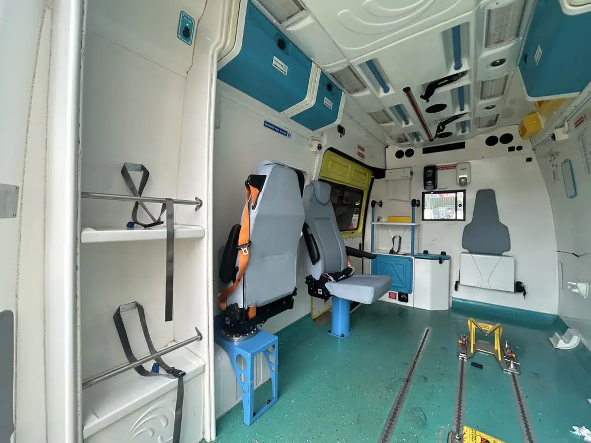 2009-ldv-maxus-25td-35t-lwb-25cdi-120ps-ex-high-roof-crew-van-3st-big-3