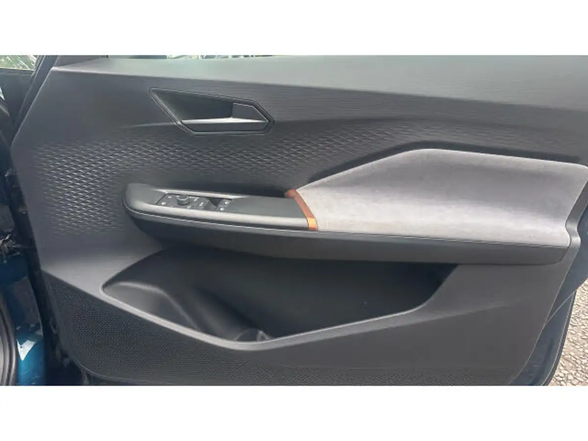 2024-cupra-born-e-v2-230ps-58kwh-e-boost-big-18