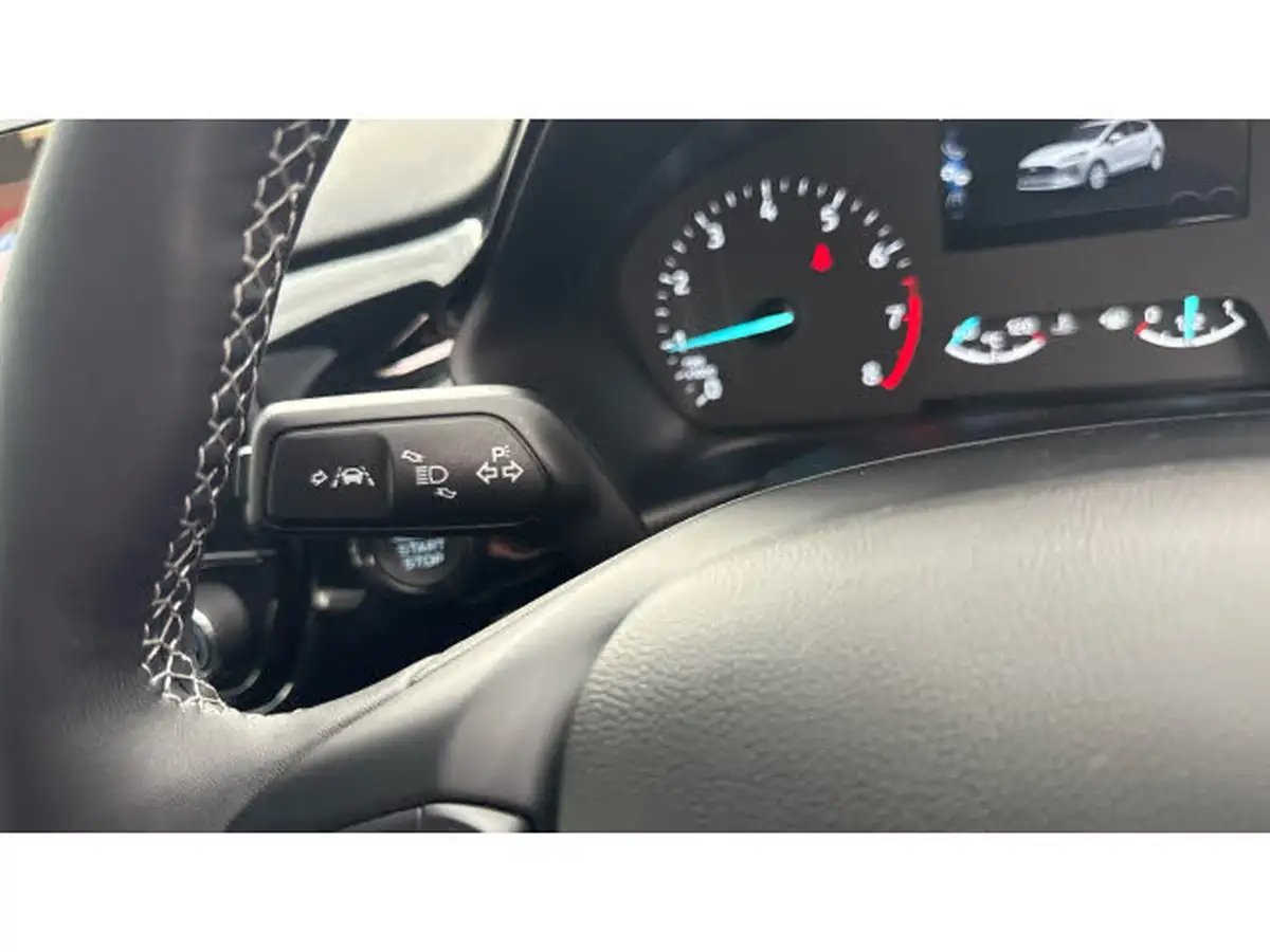 2023-ford-fiesta-10t-titanium-100ps-big-29