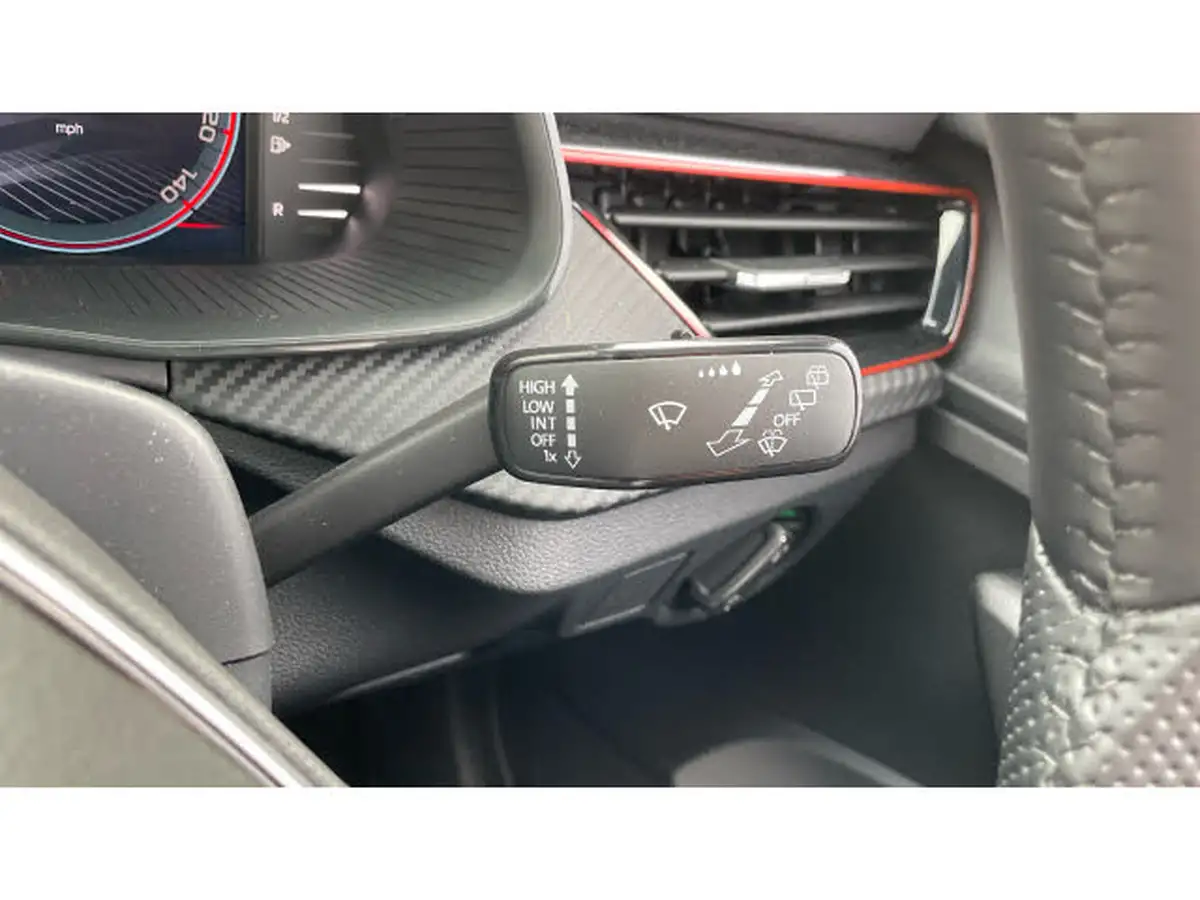 2024-skoda-kamiq-15-tsi-monte-carlo-dsg-big-21