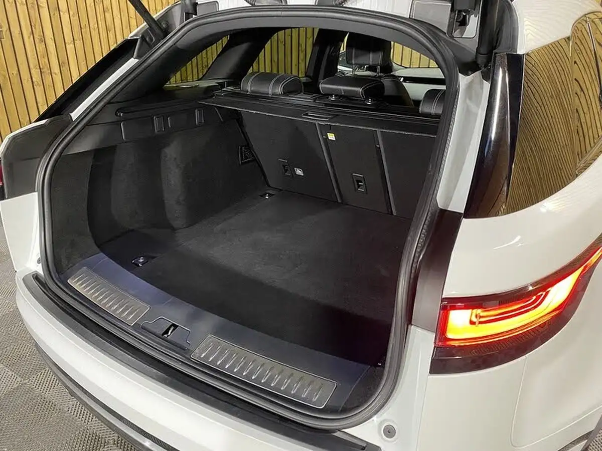 2018-land-rover-range-rover-velar-30-d300-r-dynamic-se-ss-big-62