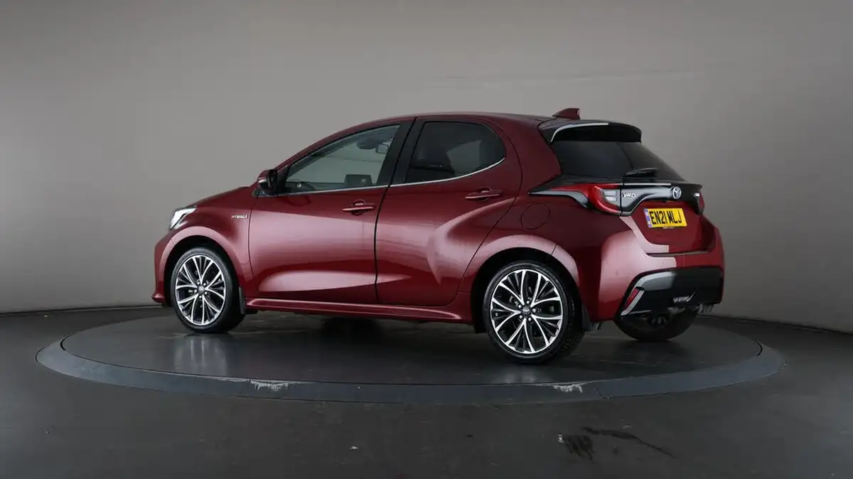 2021-toyota-yaris-15-vvt-i-excel-big-75