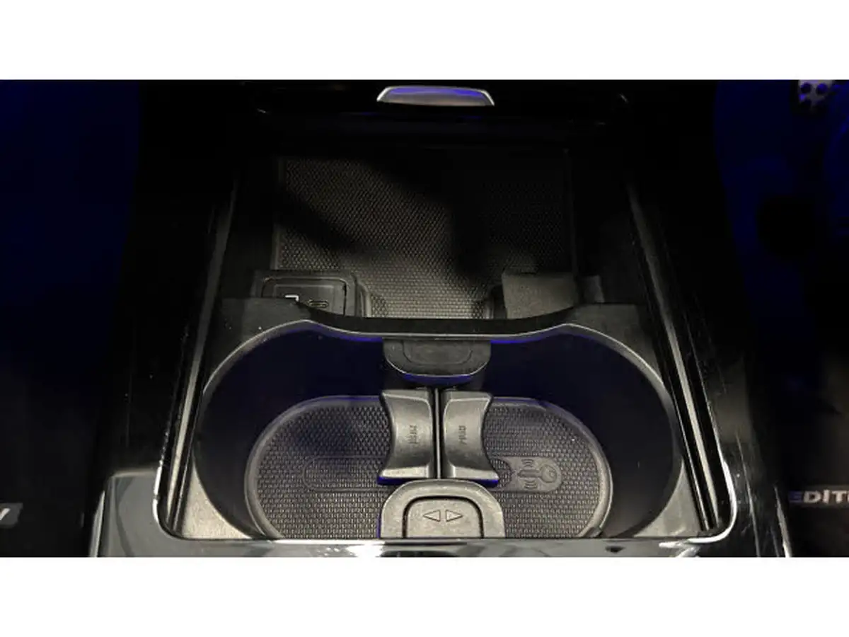 2021-mercedes-benz-a-class-13-a180-amg-line-executive-edition-hatchback-5d-7g-dct-big-31