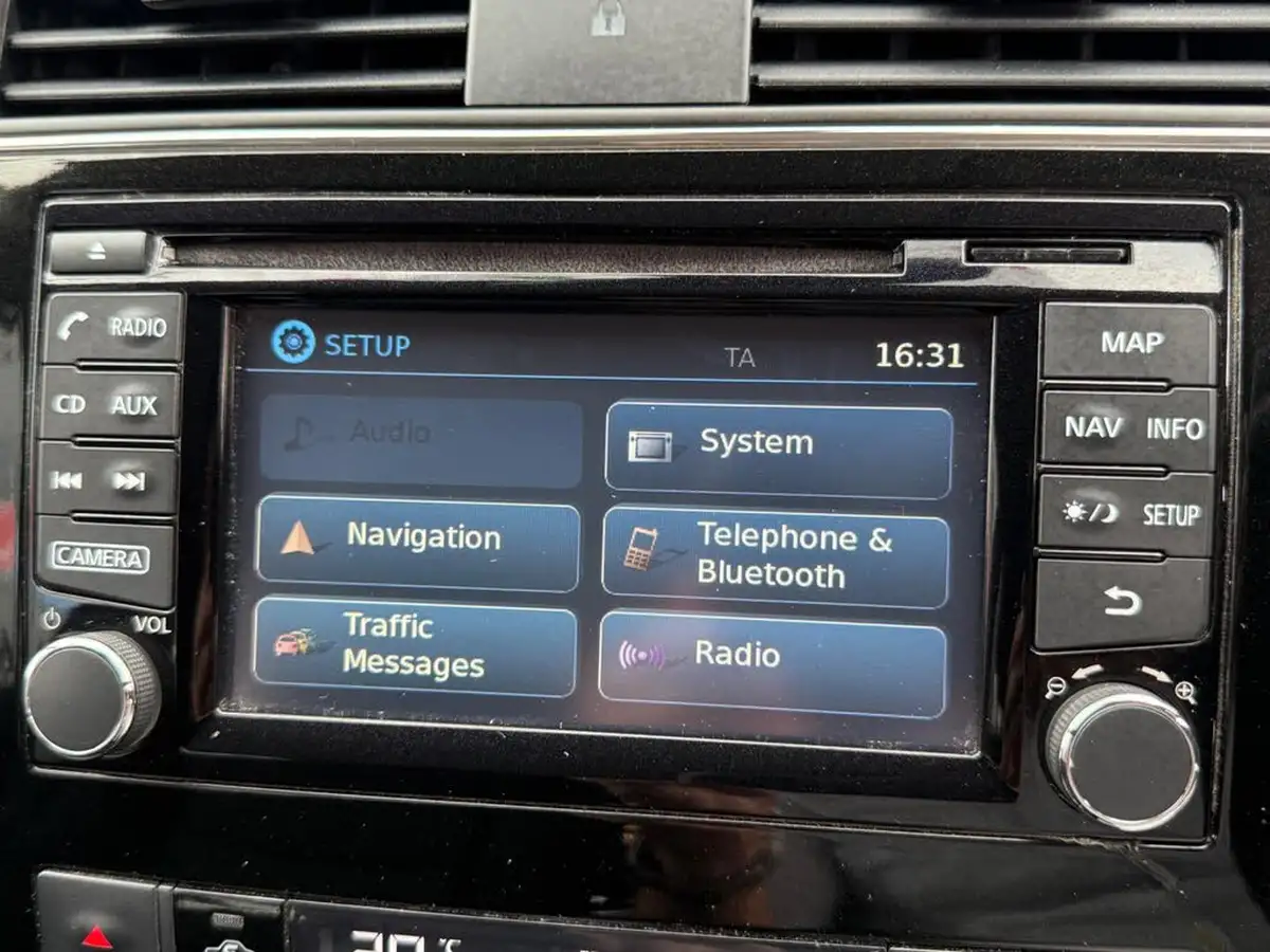 2015-nissan-pulsar-12-n-tec-xtronic-big-34