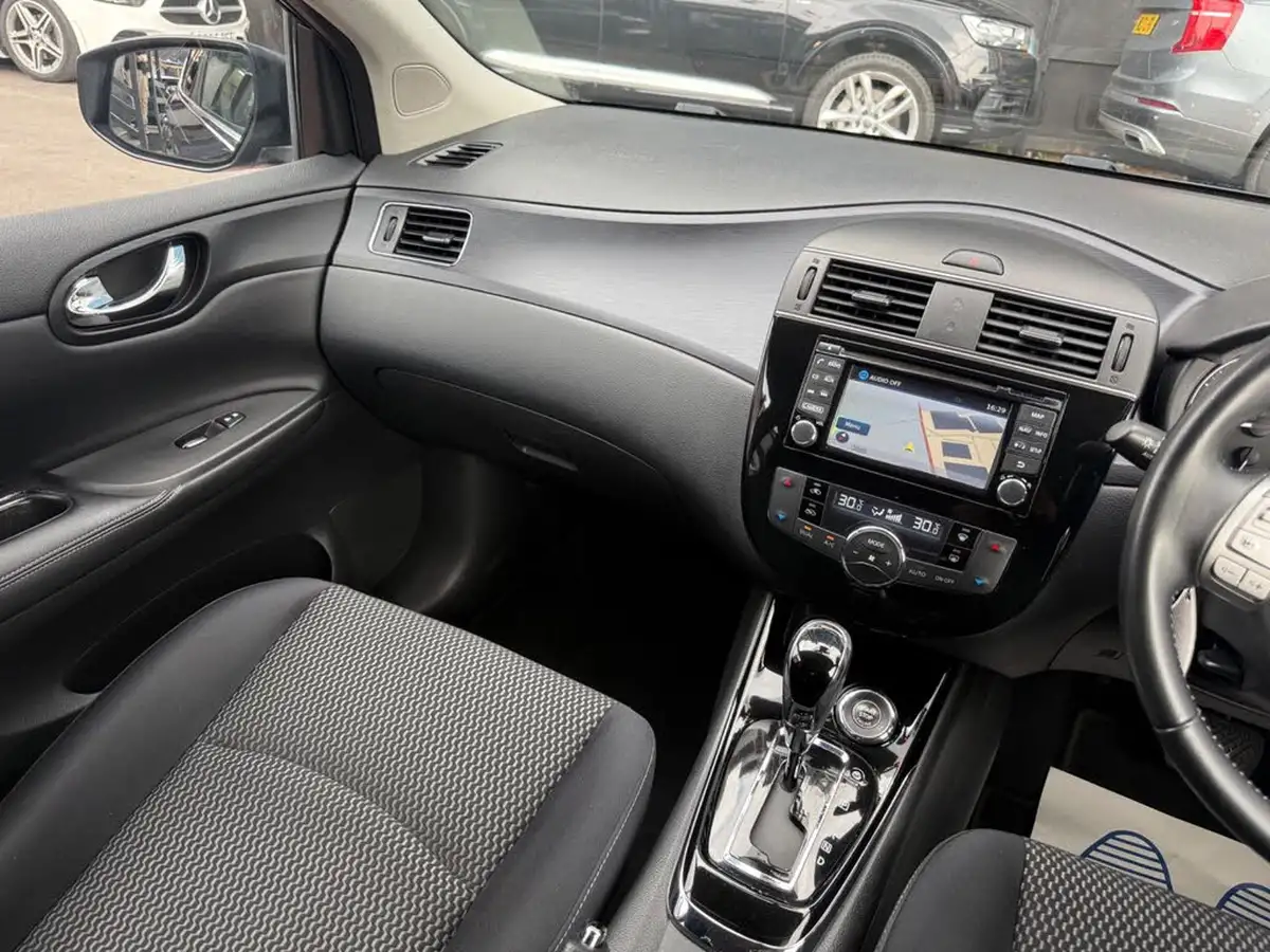 2015-nissan-pulsar-12-n-tec-xtronic-big-30