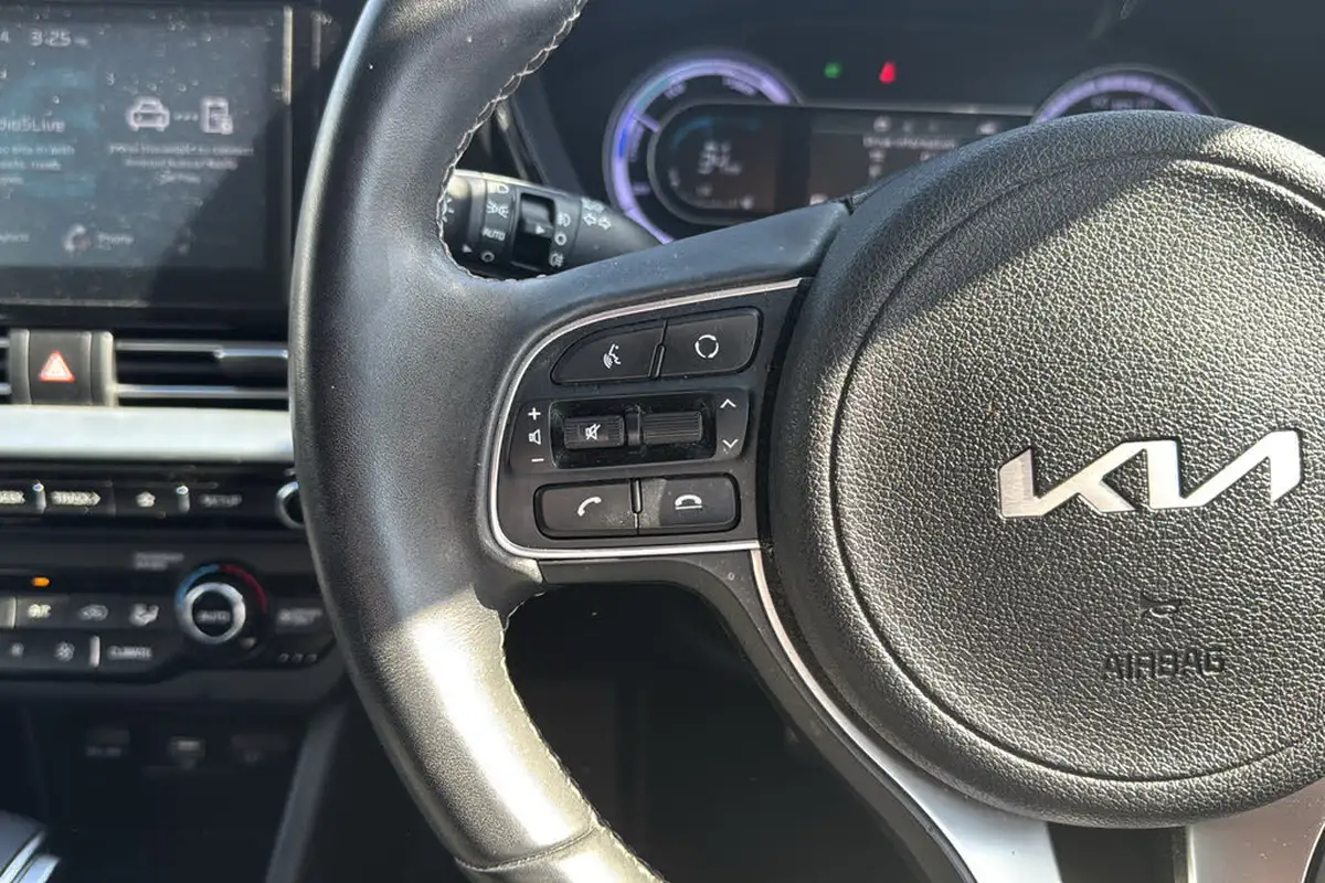 2022-kia-niro-16-gdi-2-139bhp-156kwh-big-16