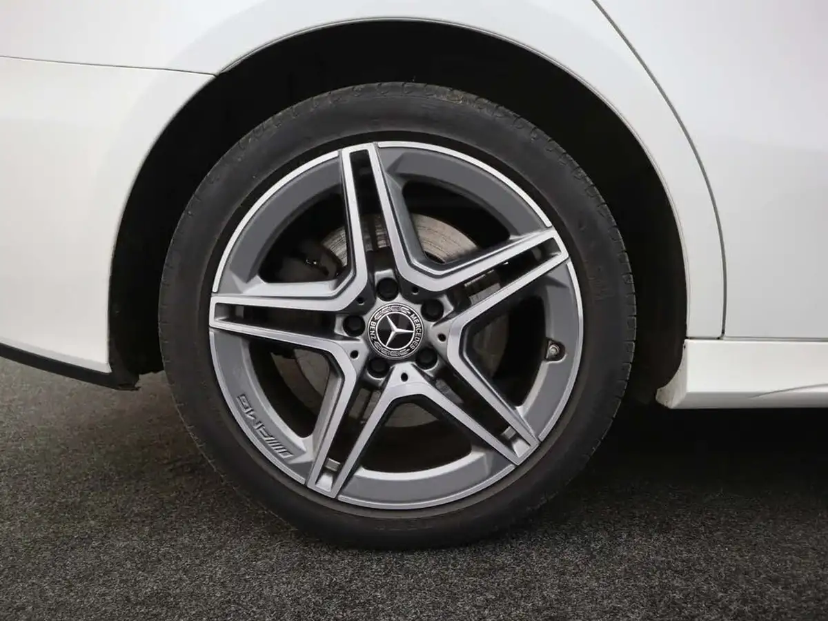 2020-mercedes-benz-a-class-13-a250e-amg-line-premium-plus-saloon-4d-big-6