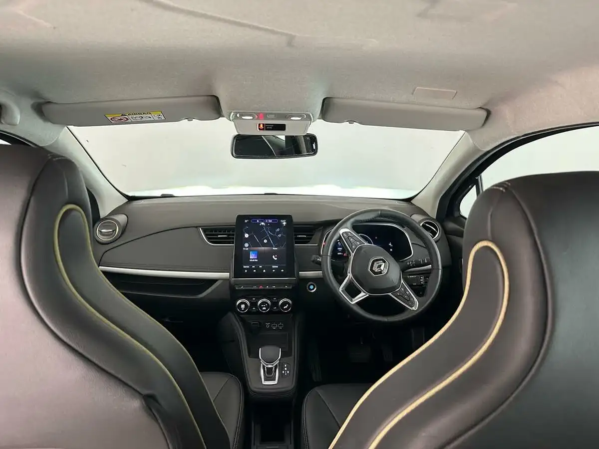 2023-renault-zoe-e-techno-boost-charge-big-27