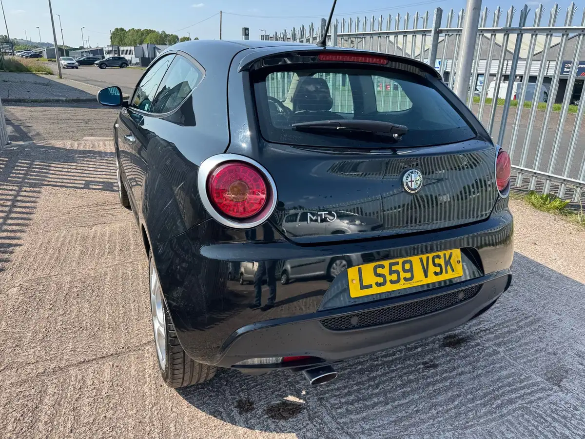 2009-alfa-romeo-mito-14-veloce-120bhp-big-10